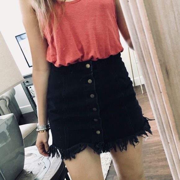 Forever 21 Dresses & Skirts - Black Denim Skirt
